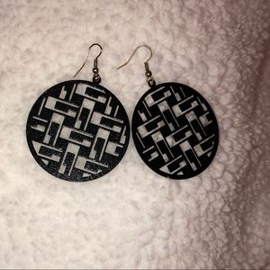 Black plate earrings